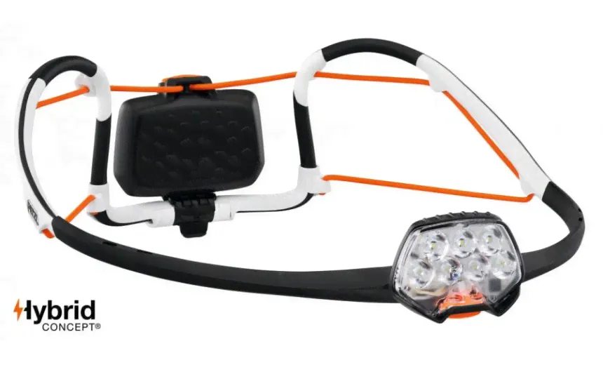 Petzl IKO CORE (500 лм, 100 м, аккумулятор CORE), белый