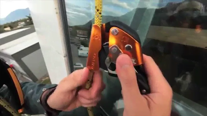 Petzl ASAP LOCK Mobile fall arrester for rope